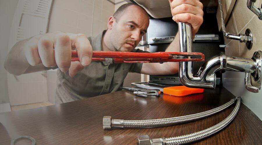 Professional expert plumbing services in Mount Auburn, IL